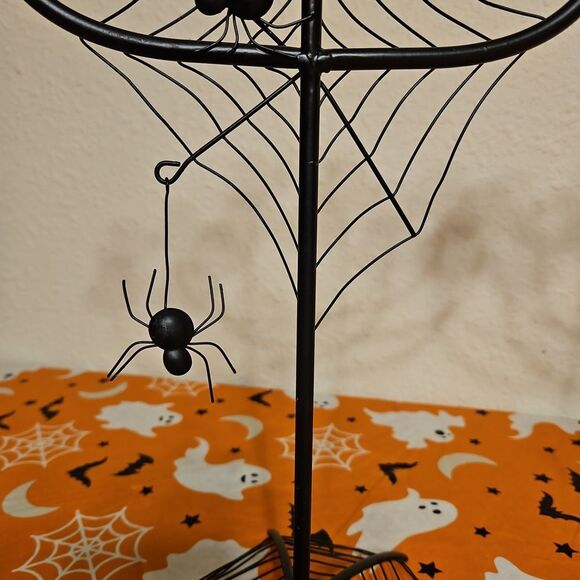 Set Of 2 Gothic Black Spider Web Candelabra Candle Holders - Picture 3 of 5